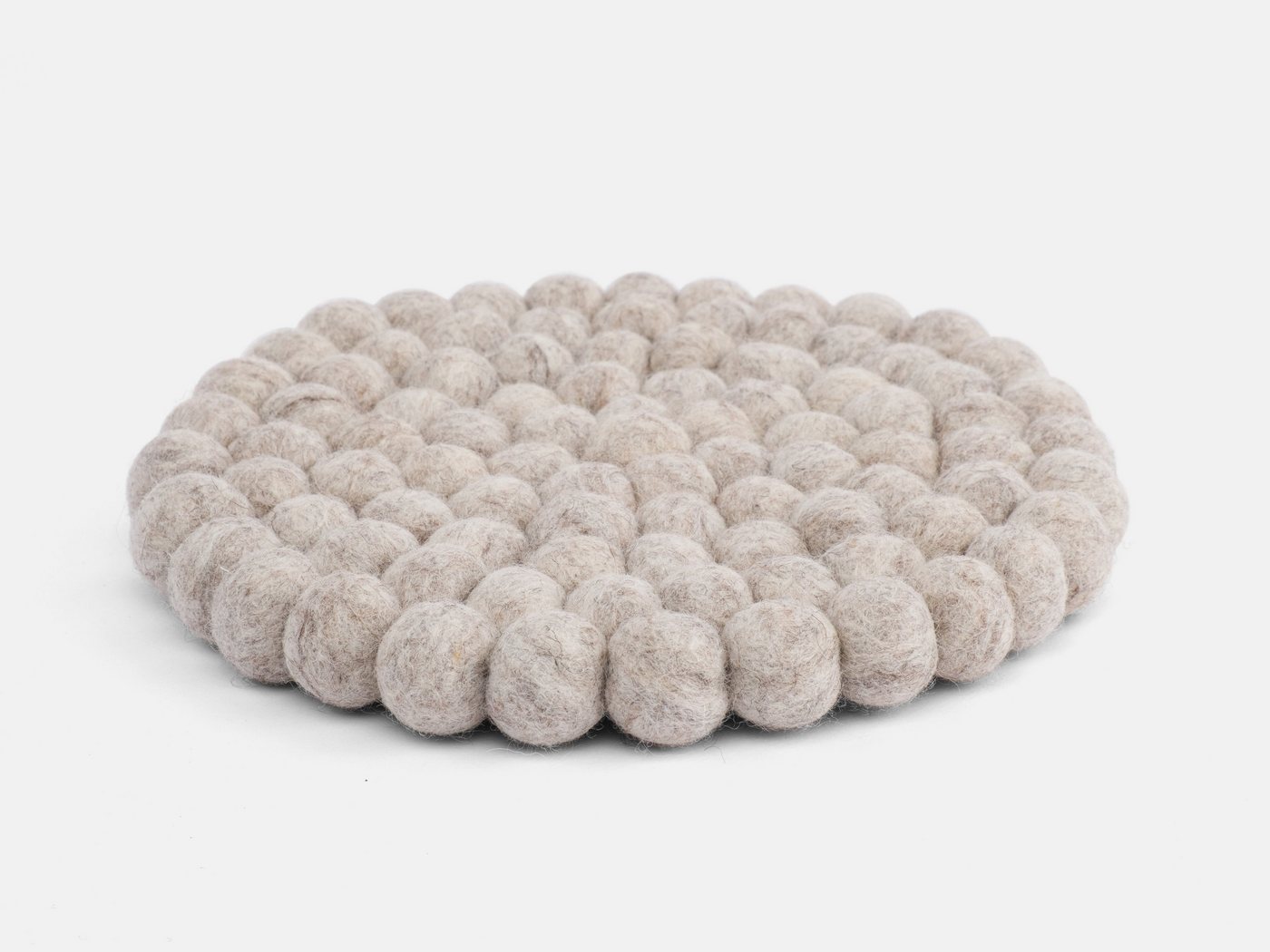 myfelt Topfuntersetzer Béla – Ø 20 cm, Zubehör für Töpfe, Pfannen und Auflaufformen, 1-tlg., 100 % reine Schurwolle, handgefertigt, hitzebeständig bis 330 °C – Bild 5 von 5