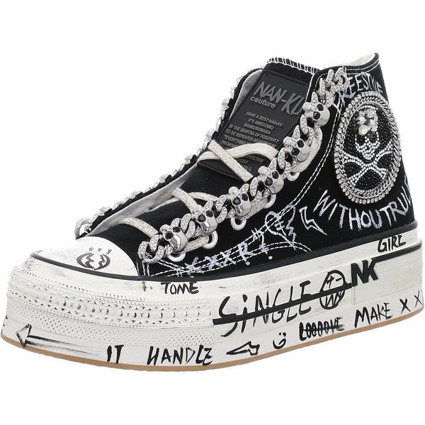 NAN-KU Sneaker