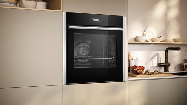 NEFF Pyrolyse Backofen N 70 B54CR71N1, mit Teleskopauszug nachrüstbar, Versenkte Slide & Hide® Ofentür & clevere Circo Therm®-Heißluft – Bild 5 von 5