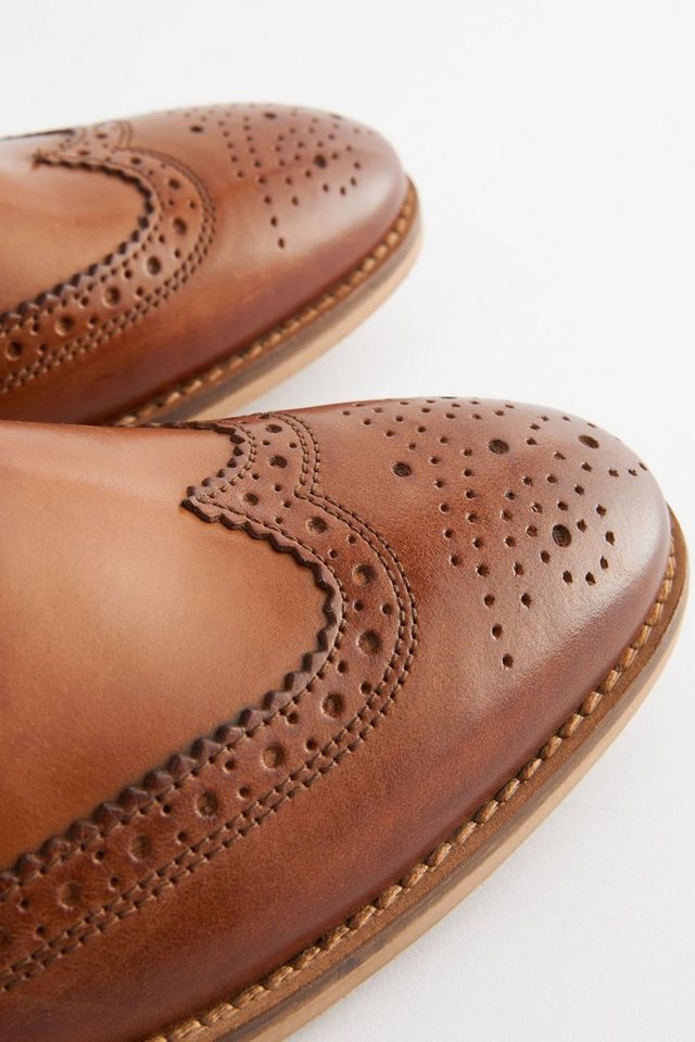 Next Brogues aus Leder mit Kontrastsohle, weite Schnürschuh – Bild 5 von 5