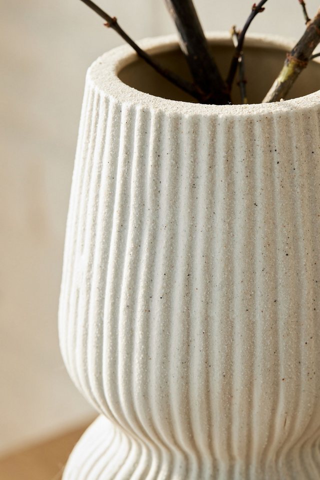 Next Dekovase Mittelgroße, organisch strukturierte Vase – Bild 4 von 4