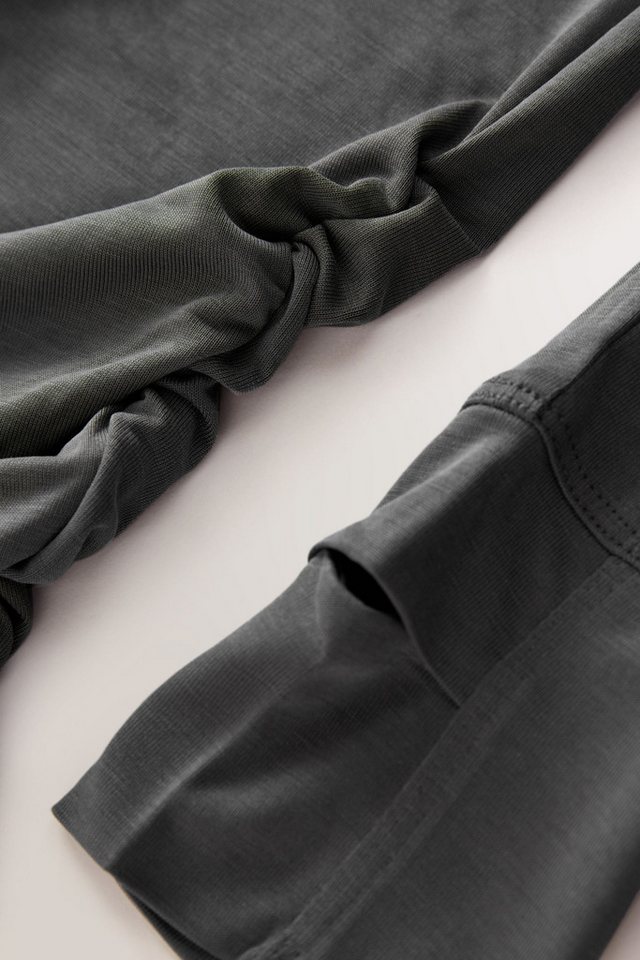 Next Langarmshirt Leichtes Active Langarmoberteil mit Raffung (1-tlg) – Bild 3 von 5