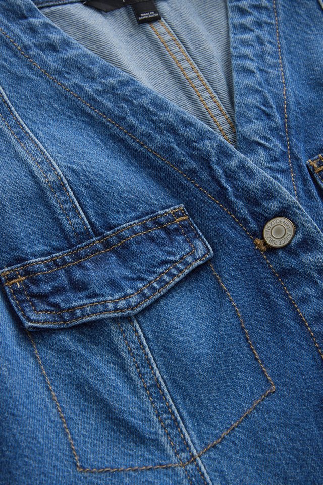 Next Midikleid Geknöpftes, ärmelloses Denim-Midikleid, Kurzgröße (1-tlg) – Bild 3 von 5