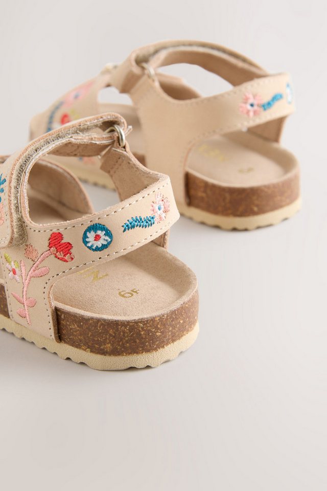 Next Sandalen mit Korksohle, weite Passform Sandale – Bild 4 von 5