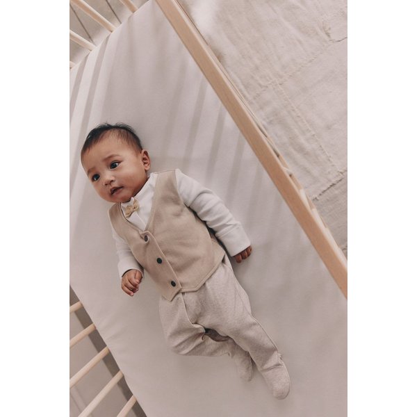 Next Schlafoverall Babyschlafanzug 100 % Baumwolle mit Fliegendetail (1-tlg)