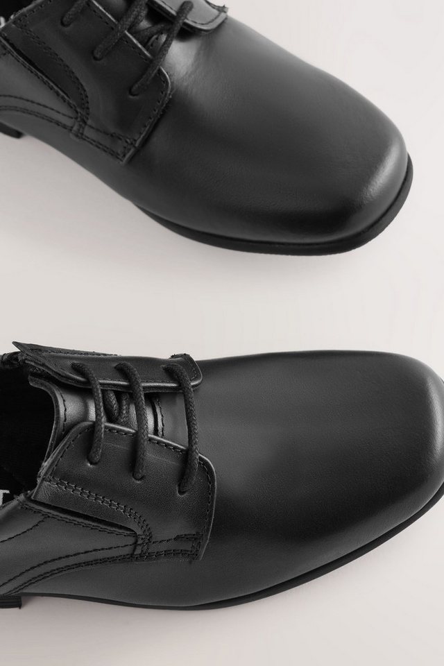 Next Schnürschuhe aus Leder, extra weite Passform Schnürschuh – Bild 2 von 5