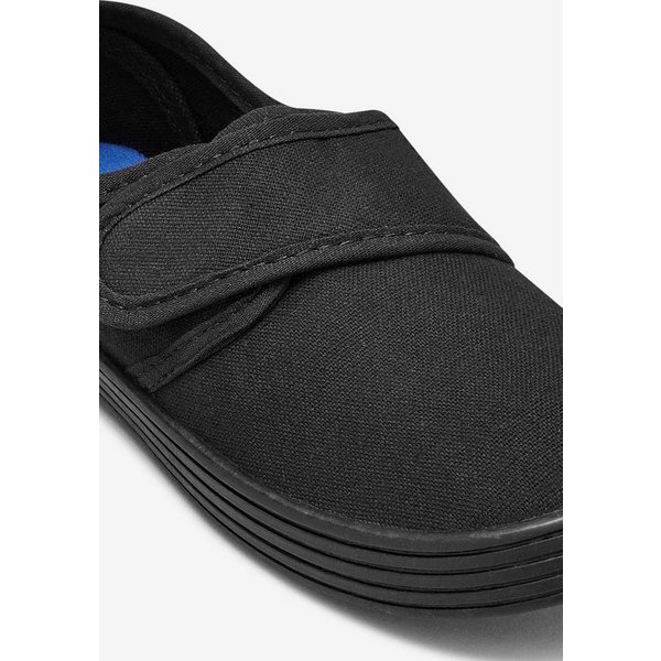 Next Sneaker Sneaker