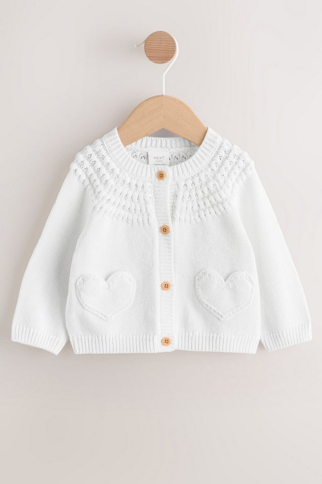 Next Strickjacke Baby Strickjacke mit Knopfleiste, Tasche und Herz (1-tlg) – Bild 5 von 5