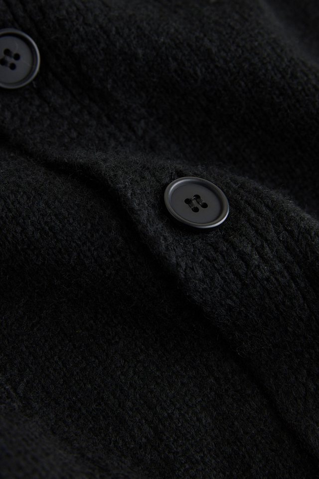 Next Strickjacke Regular Fit Strickjacke mit aufgesticktem Motiv (1-tlg) – Bild 3 von 5