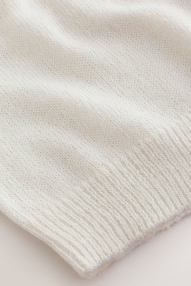 Next V-Ausschnitt-Pullover Gestricktes Tanktop mit V-Ausschnitt und Spitze (1-tlg) – Bild 3 von 5