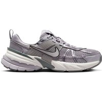 NIKE Damen Freizeitschuhe V2K Run, Größe 37 ½ in Grau