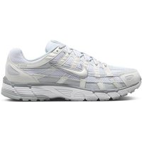 NIKE Damen Freizeitschuhe WMNS P-6000, Größe 40 in Silber