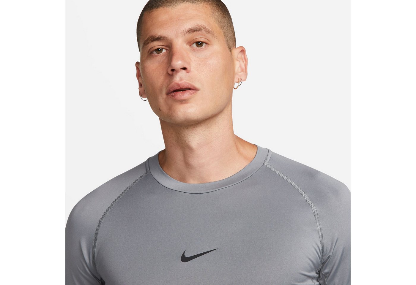 Nike Trainingsshirt M NP DF TIGHT TOP SS – Bild 3 von 5