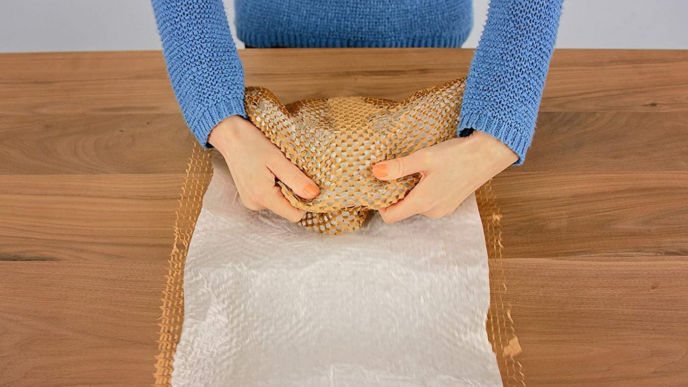 NIPS Packpapier NatureWrap® Luftpolsterpapier, Wabenpapier, Polsterpapier auf Rolle, (1St), die plastikfreie Alternative zu Luftpolsterfolie – Bild 4 von 5