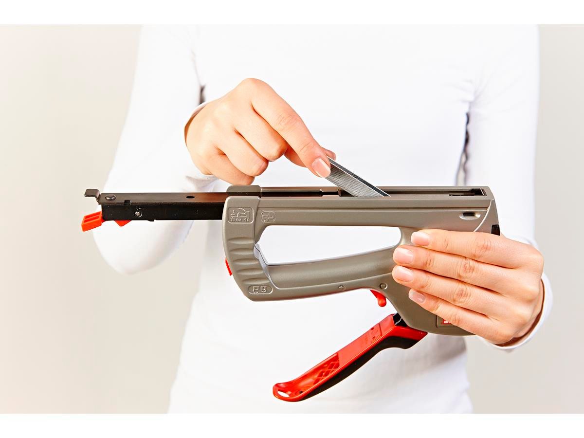 NOVUS Handtacker J 27 Koffer Set, (Set), inkl. 5000 Heftklammern, im Koffer – Bild 3 von 5