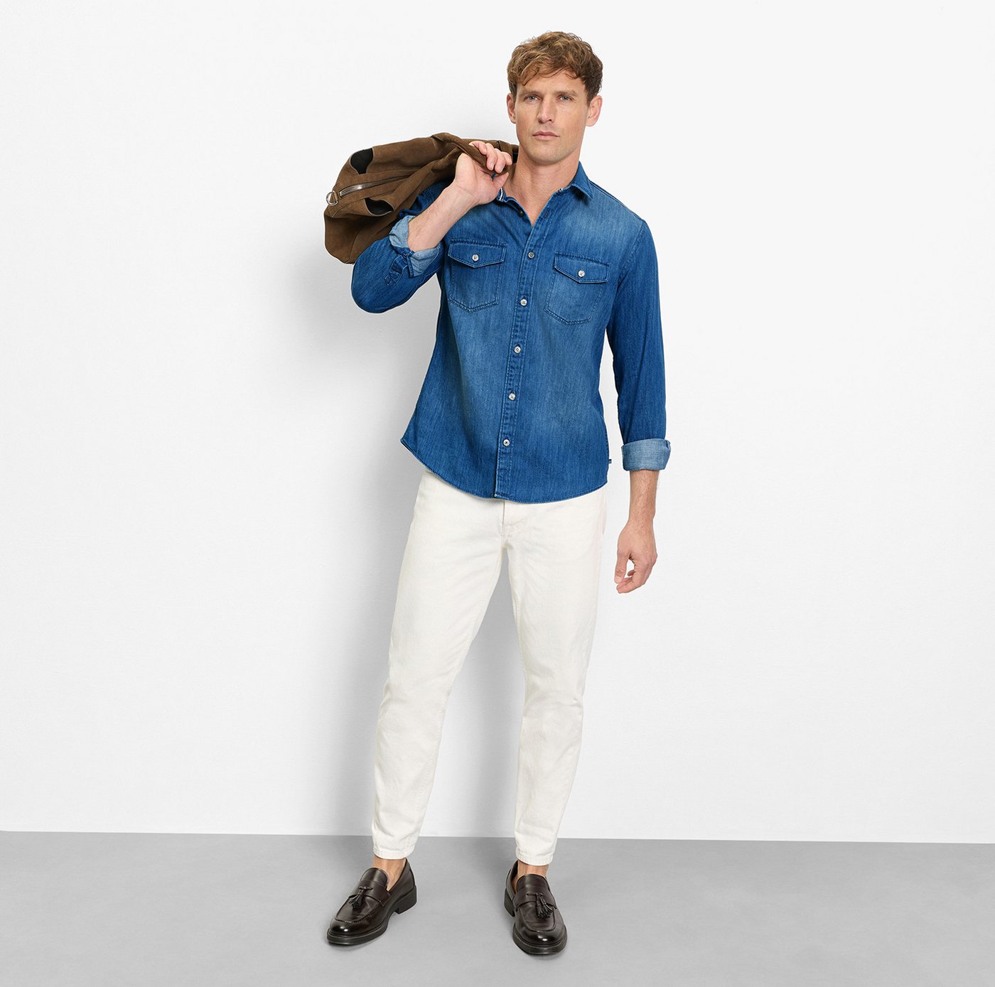 OLYMP Jeanshemd Casual im Denim-Look, Kentkragen – Bild 4 von 5