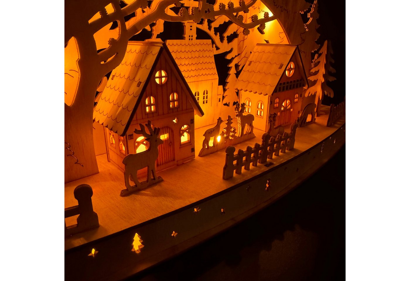 Online-Fuchs LED Schwibbogen Lichterbogen mit LED-Beleuchtung und 6-Stunden Timer - Weihnachtsdeko, kleiner, feiner Lichterbogen mit einer schönen Waldszenerie – Bild 5 von 5