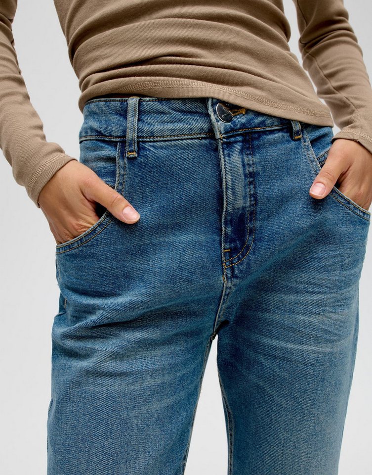 OPUS Boyfriend-Jeans Mit Stretchanteil Mid Rise elastisch mit verkürzter Länge und geradem Schnitt – Bild 4 von 5