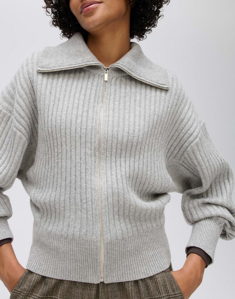 OPUS Cardigan Dodesa aus weichem Strick O-Form mit überschnittener Schulter und breiten Bündchen – Bild 4 von 5
