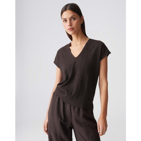 OPUS Kurzarmshirt Sirukus Structure Boxy Fit mit Crash Effekt fließender Fall. Perfekt für moderne, feminine Looks