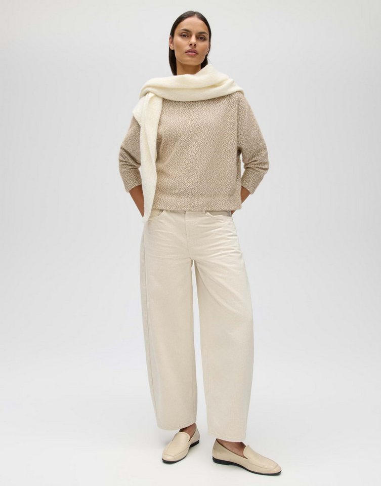 OPUS Strickschal Amadsi scarf aus Polyester, Großzügiges Dreieckstuch zum vielseitigen Drapieren im Alltag – Bild 3 von 4