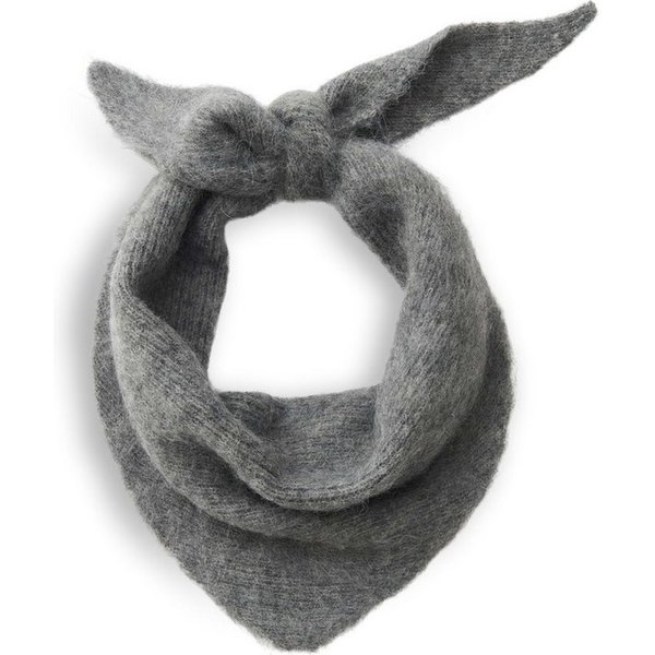 OPUS Strickschal Amaribel scarf aus weichem Strick, Dreiecksform mit feiner Rippung und besonders flauschigem Griff