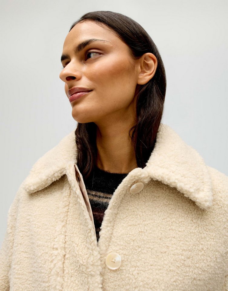 OPUS Wintermantel HEDDY aus Polyester ovaler Schnitt, knielang, verdeckte Knopfleiste – Bild 4 von 5