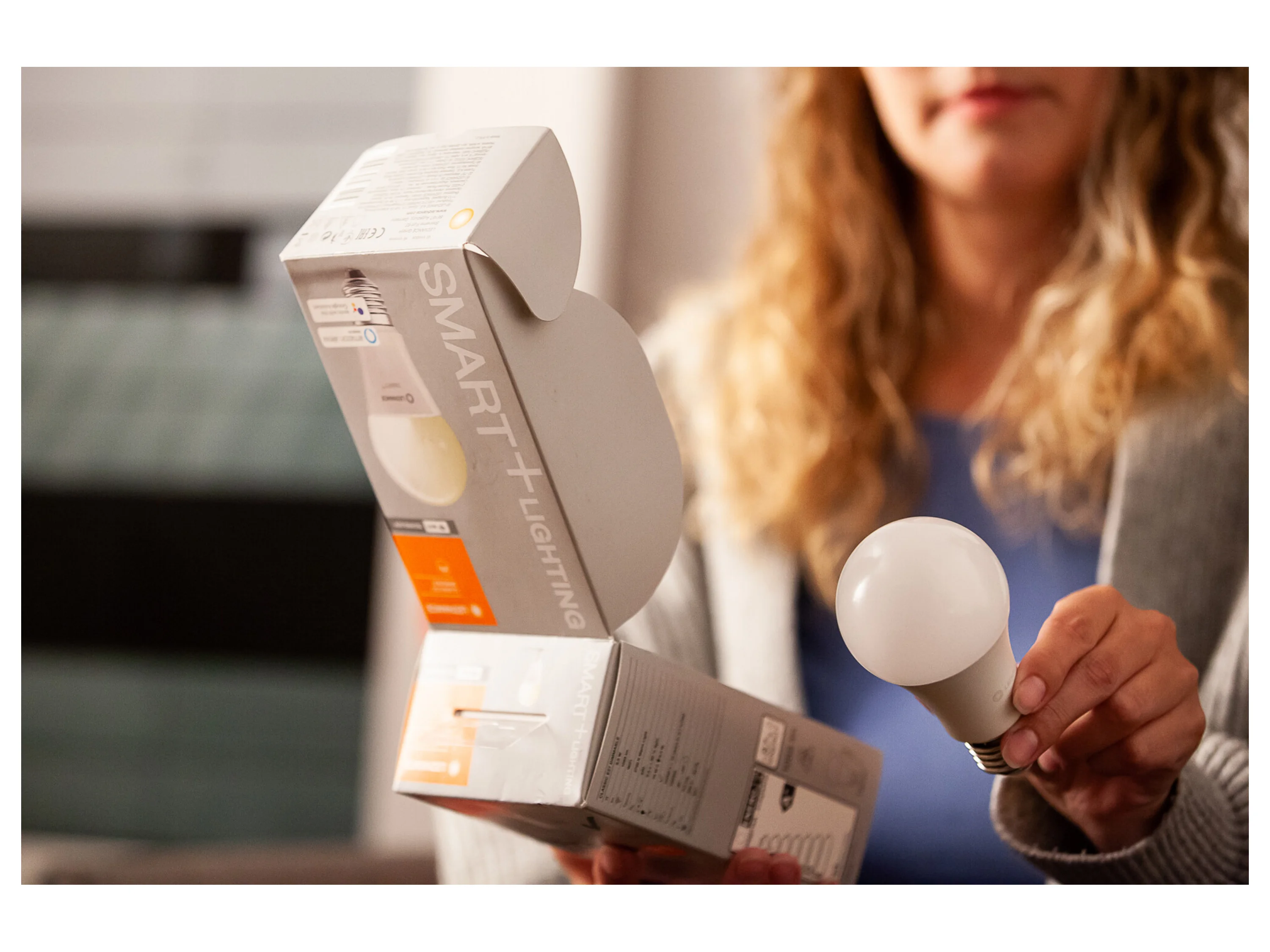OSRAM Smart MATTER Leuchtmittel, 3er Pack (A60, E27, 2700 K, RGBW, Matt) – Bild 2 von 4