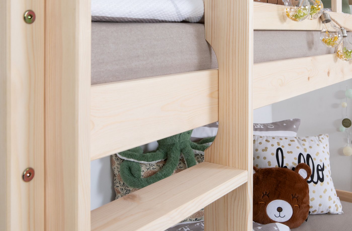 OTTO home Etagenbett René, Hochbett, Stockbett 2 Farben, Schubkasten optional (90x200cm), FSC® zertifiziertes Massivholz, mit Trittleiter + Rundum-Absturzschutz – Bild 5 von 5