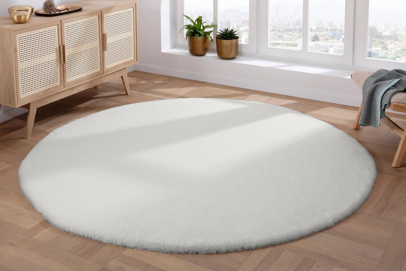 OTTO home Fellteppich Rabbit, Kunstfell, Kaninchenfell-Haptik, Microfaser, rund, Höhe: 42 mm, besonders hoch und flauschig, Wohnzimmer, Schlafzimmer, Kinderzimm – Bild 2 von 5