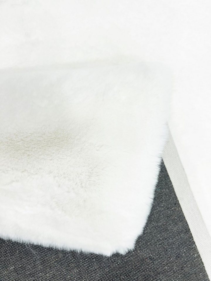 OTTO home Fellteppich Rabbit, Kunstfell, Kaninchenfell-Haptik, Microfaser, rund, Höhe: 42 mm, besonders hoch und flauschig, Wohnzimmer, Schlafzimmer, Kinderzimm – Bild 4 von 5