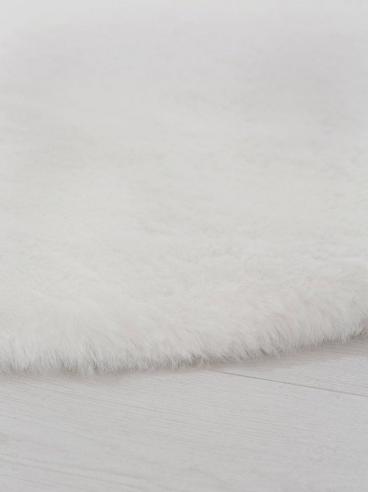 OTTO home Fellteppich Rabbit, Kunstfell, Kaninchenfell-Haptik, Microfaser, rund, Höhe: 42 mm, besonders hoch und flauschig, Wohnzimmer, Schlafzimmer, Kinderzimm – Bild 5 von 5