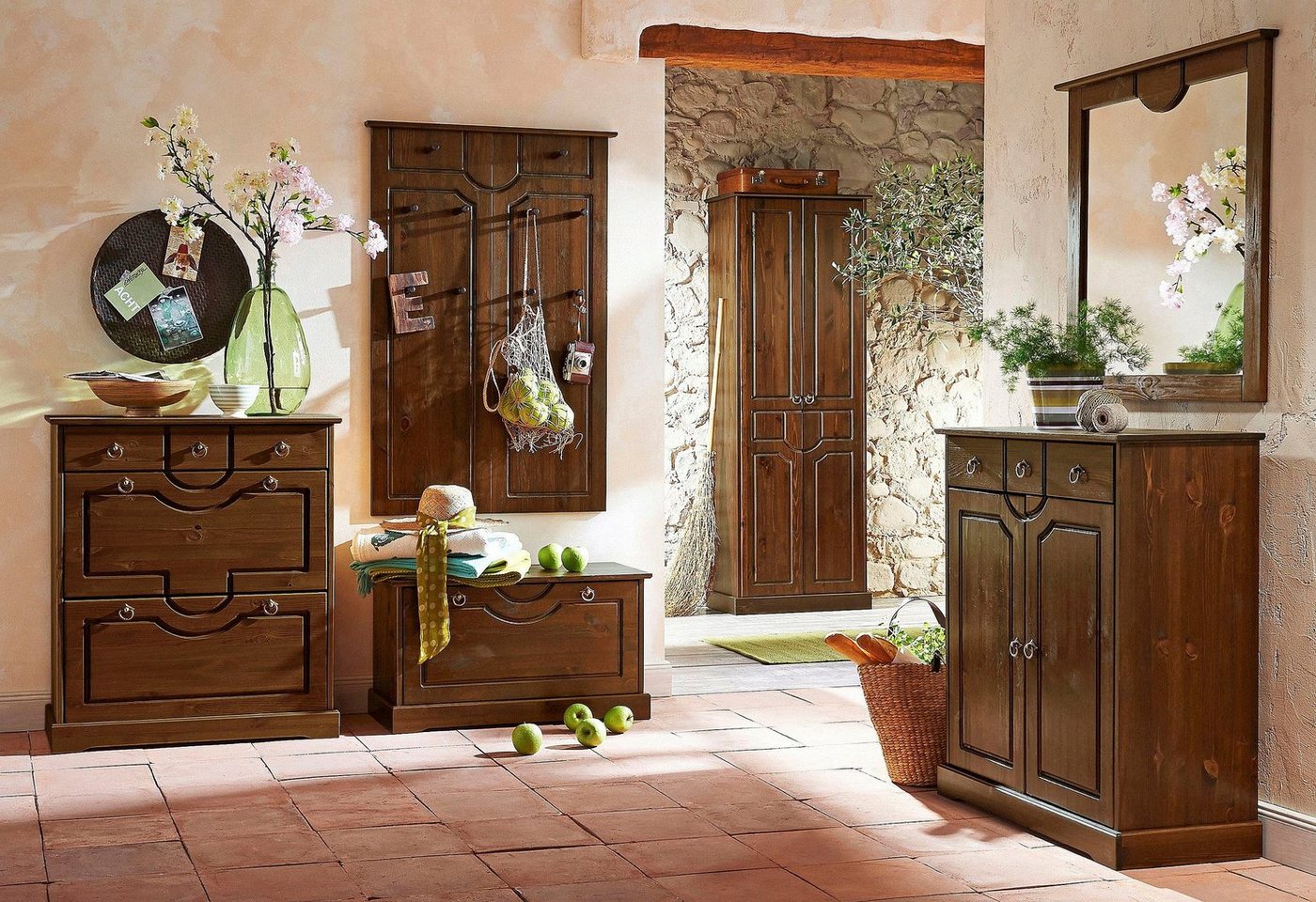 OTTO home Garderobenpaneel Klera, mit dekorativen Fräsungen, Kiefer, Landhausstil (Made in Europe), Mit 10 Kleiderhaken, aus massiver Kiefer – Bild 5 von 5