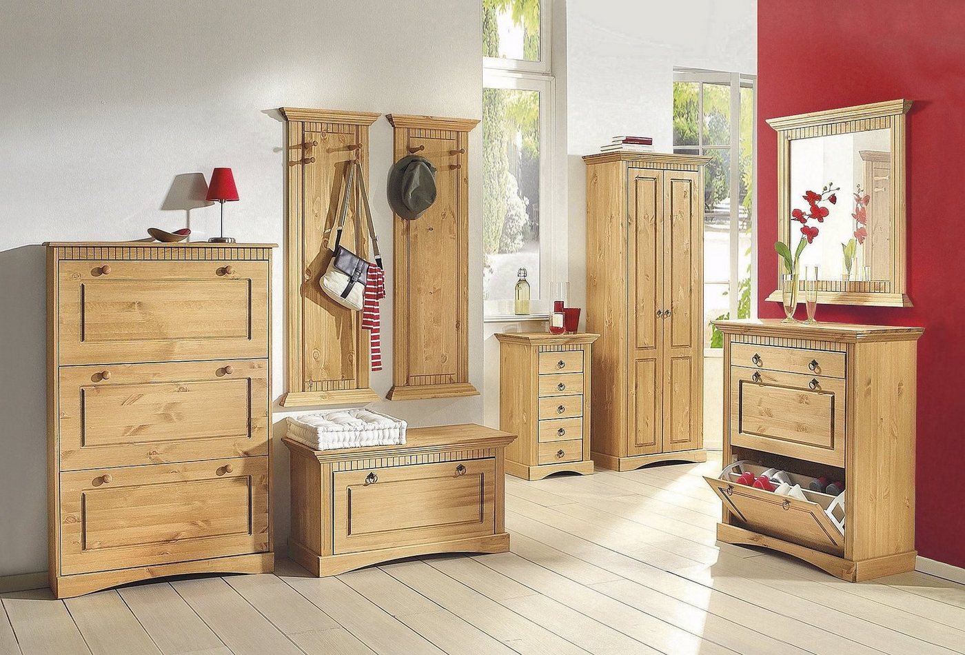 OTTO home Garderobenschrank Rustic, Dielenschrank, Dielenmöbel, Landhausstil (Made in Europe) aus massiver Kiefer, Breite 71 cm, Kassettenoptik – Bild 2 von 5