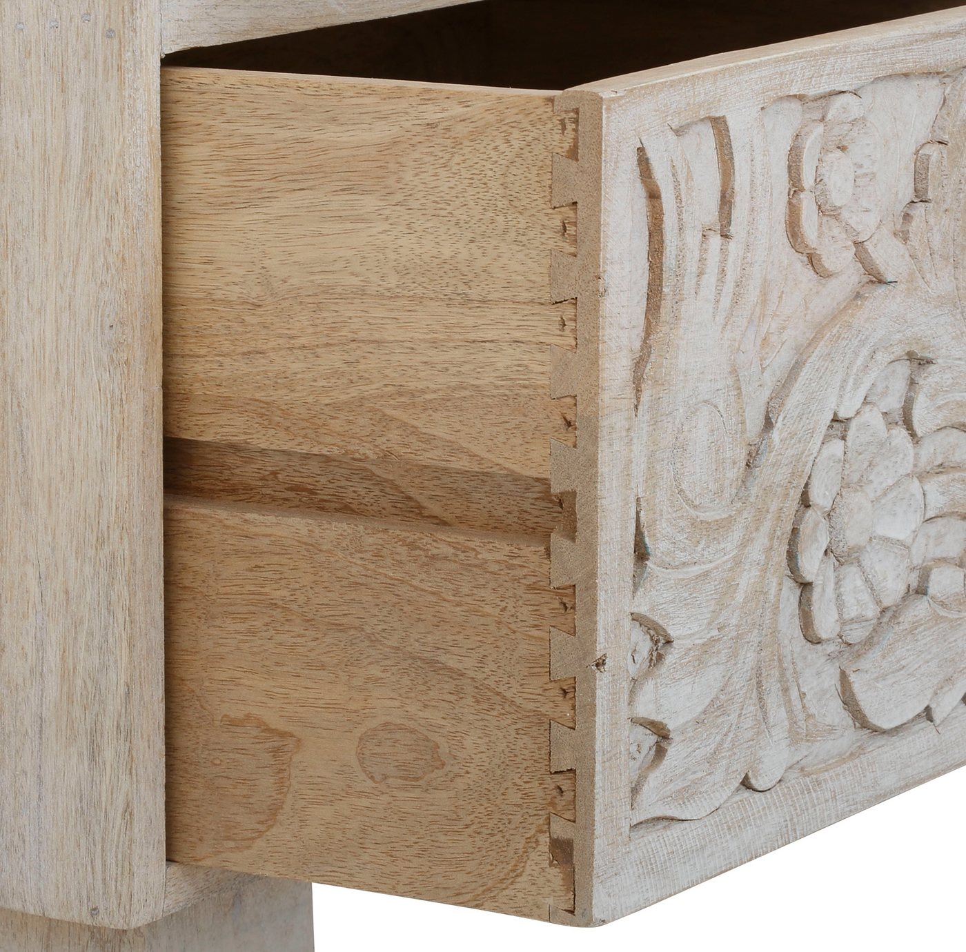 OTTO home Kommode Lavin Sideboard, Mangoholz, mit dekorativen Schnitzereien, Handgefertigt, Breite 110 cm – Bild 5 von 5