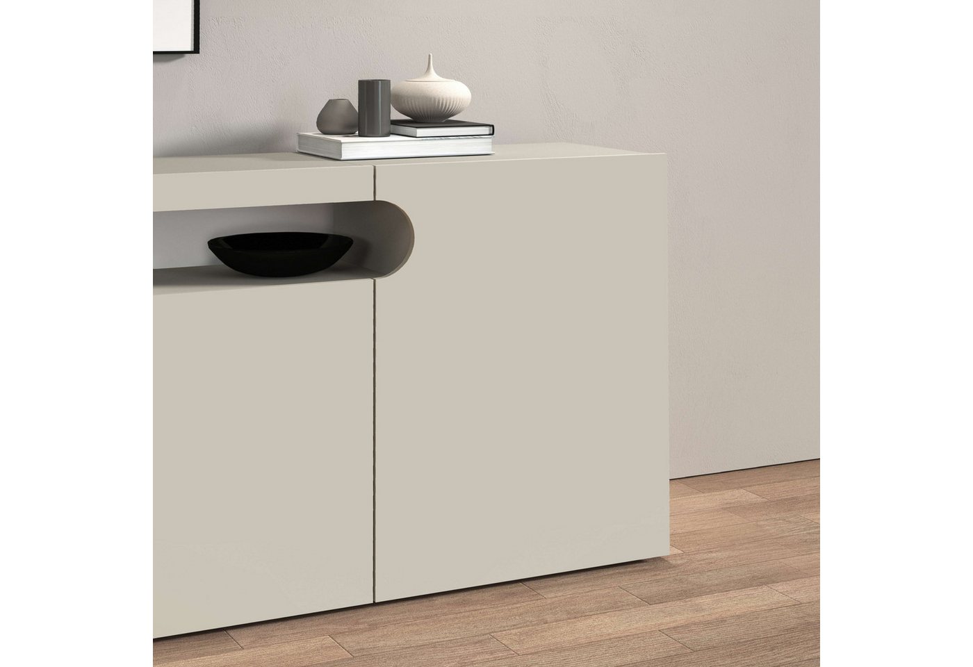 OTTO home Lowboard REAL,Lowboard,TV-Kommode,TV-Möbel,TV-Bank (1 St), Mit 4 Türen, davon 2 abgerundet, die ein ovales offenes Fach bilden – Bild 5 von 5