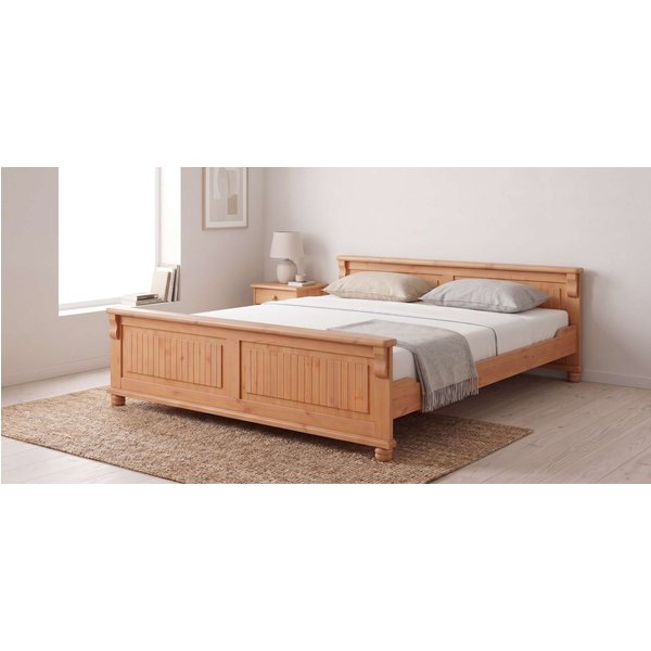 OTTO home Massivholzbett Adele (Breite 140 oder 180 cm, Landhausstil), aus massiver Kiefer, schöne Kassettenoptik, Lamellenoptik
