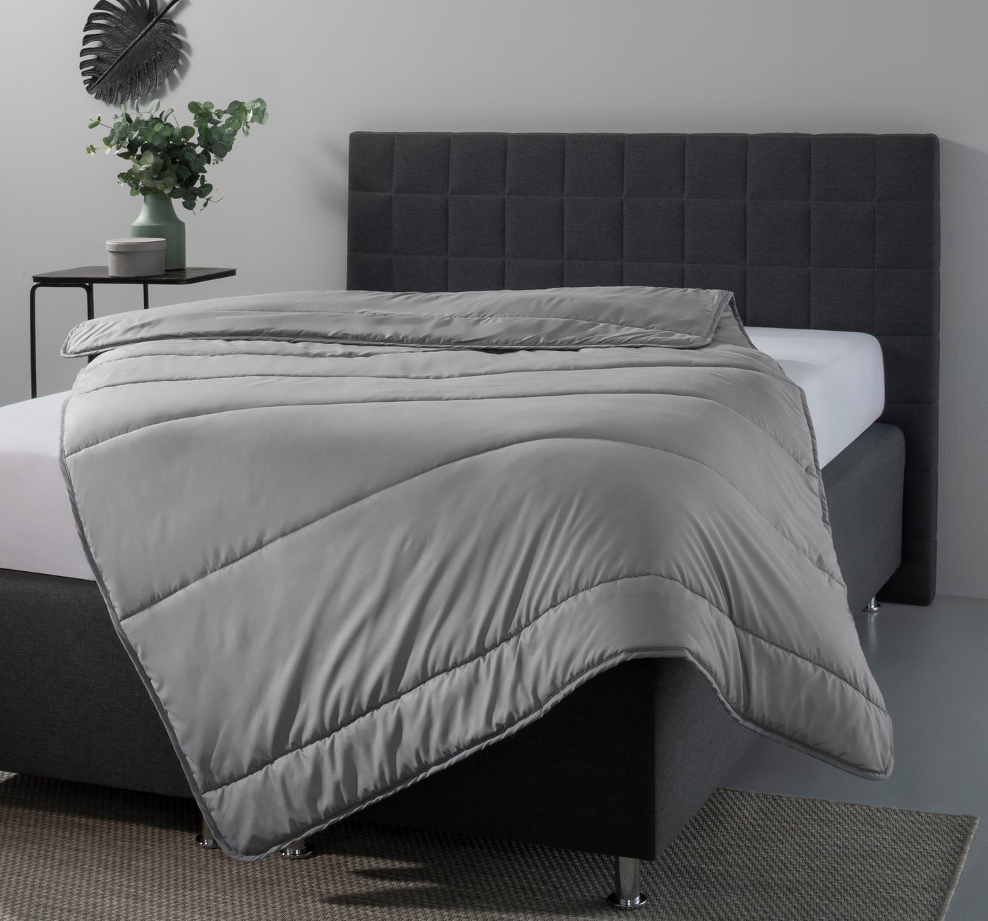 OTTO home Microfaserbettdecke Clarra, Bettdecke 135x200 cm, 155x220 cm, 200x200 cm, Füllung: Polyester, Bezug: Polyester, Bettdecken in grün & grau, Sommer, Win – Bild 4 von 5