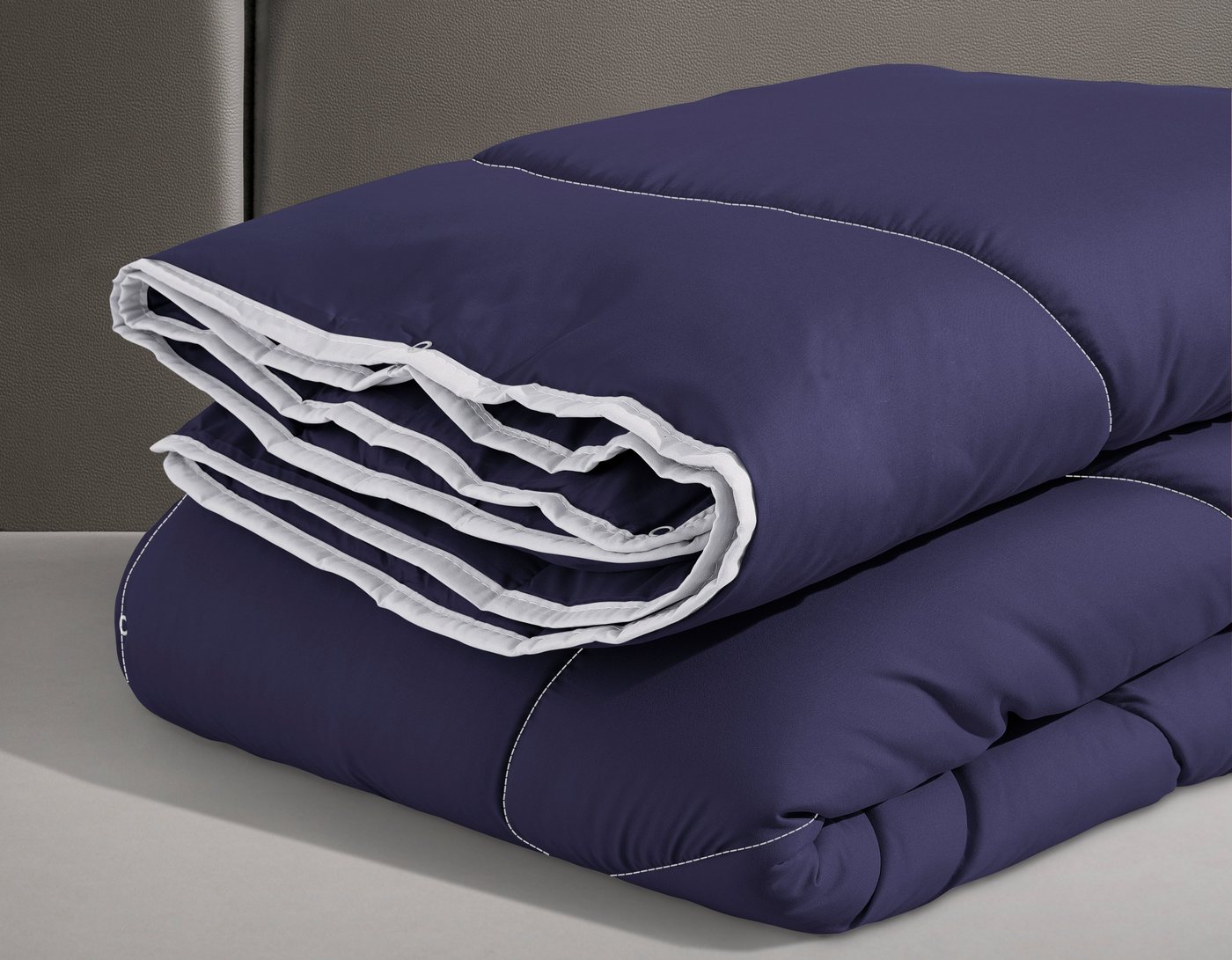 OTTO home Microfaserbettdecke Microlux, Bettdecke 135x200 cm und Übergrößen bis 240x220cm, Füllung: Feuchtigkeitsregulierende 3D Klimafaser (Polyester), Bezug:  – Bild 4 von 5