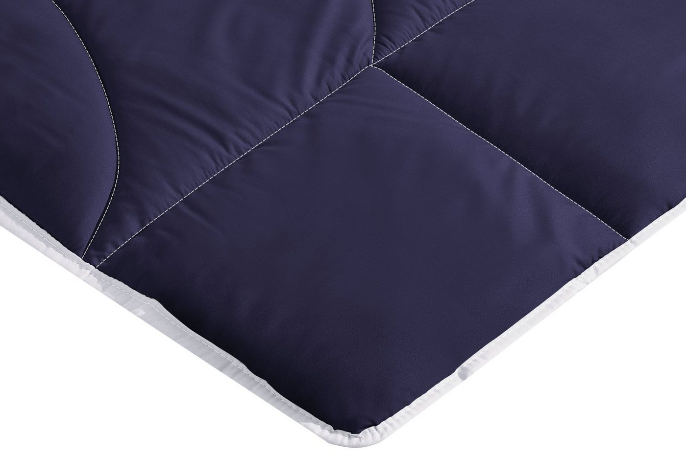 OTTO home Microfaserbettdecke Microlux, Bettdecke 135x200 cm und Übergrößen bis 240x220cm, Füllung: Feuchtigkeitsregulierende 3D Klimafaser (Polyester), Bezug:  – Bild 3 von 5