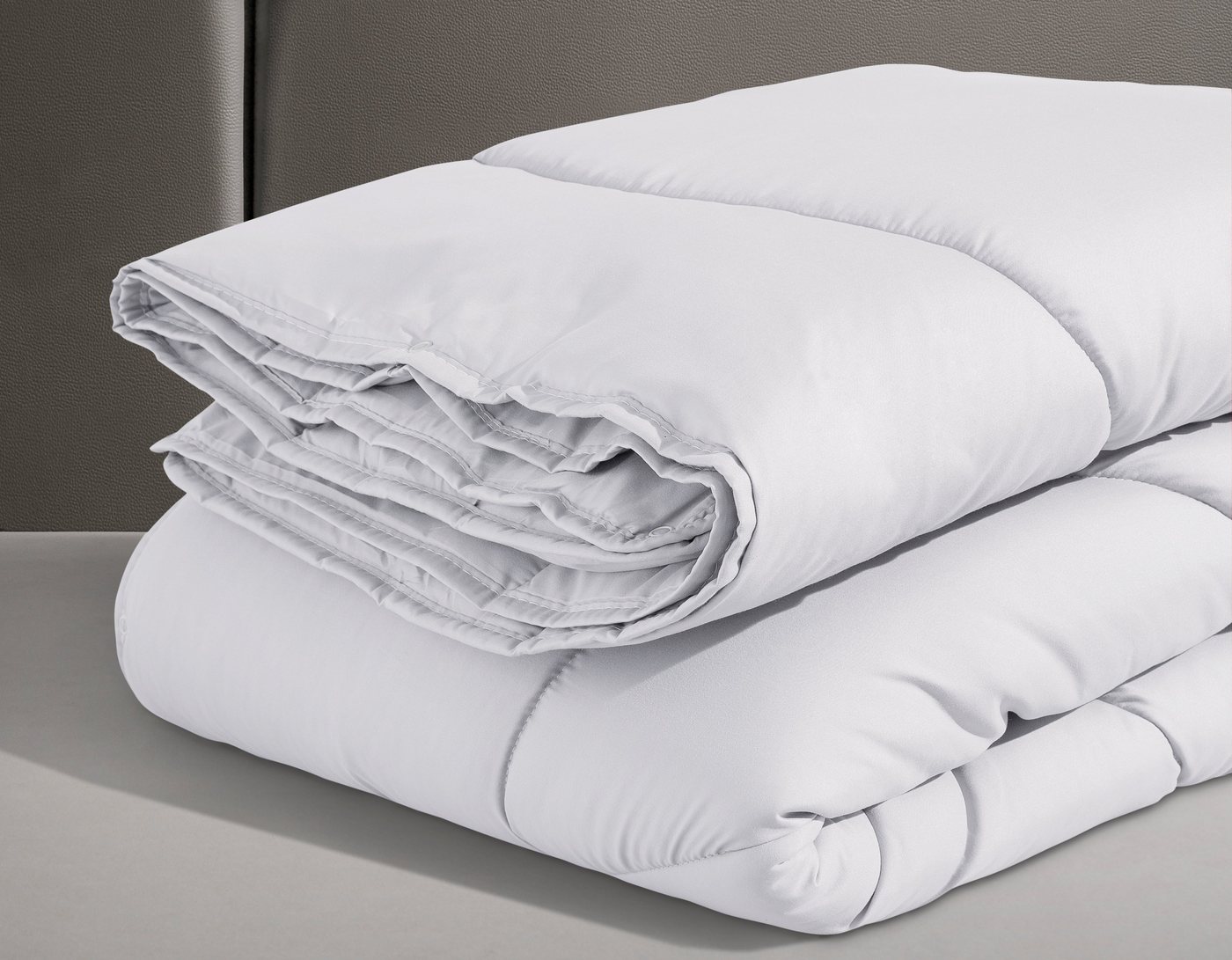 OTTO home Microfaserbettdecke Microlux, Bettdecke 135x200 cm und Übergrößen bis 240x220cm, Füllung: Feuchtigkeitsregulierende 3D Klimafaser (Polyester), Bezug:  – Bild 4 von 5