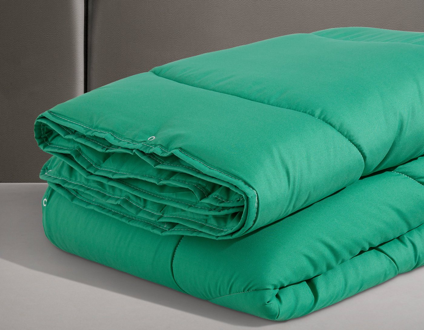 OTTO home Microfaserbettdecke Microlux, Bettdecke 135x200 cm und Übergrößen bis 240x220cm, Füllung: Feuchtigkeitsregulierende 3D Klimafaser (Polyester), Bezug:  – Bild 2 von 5
