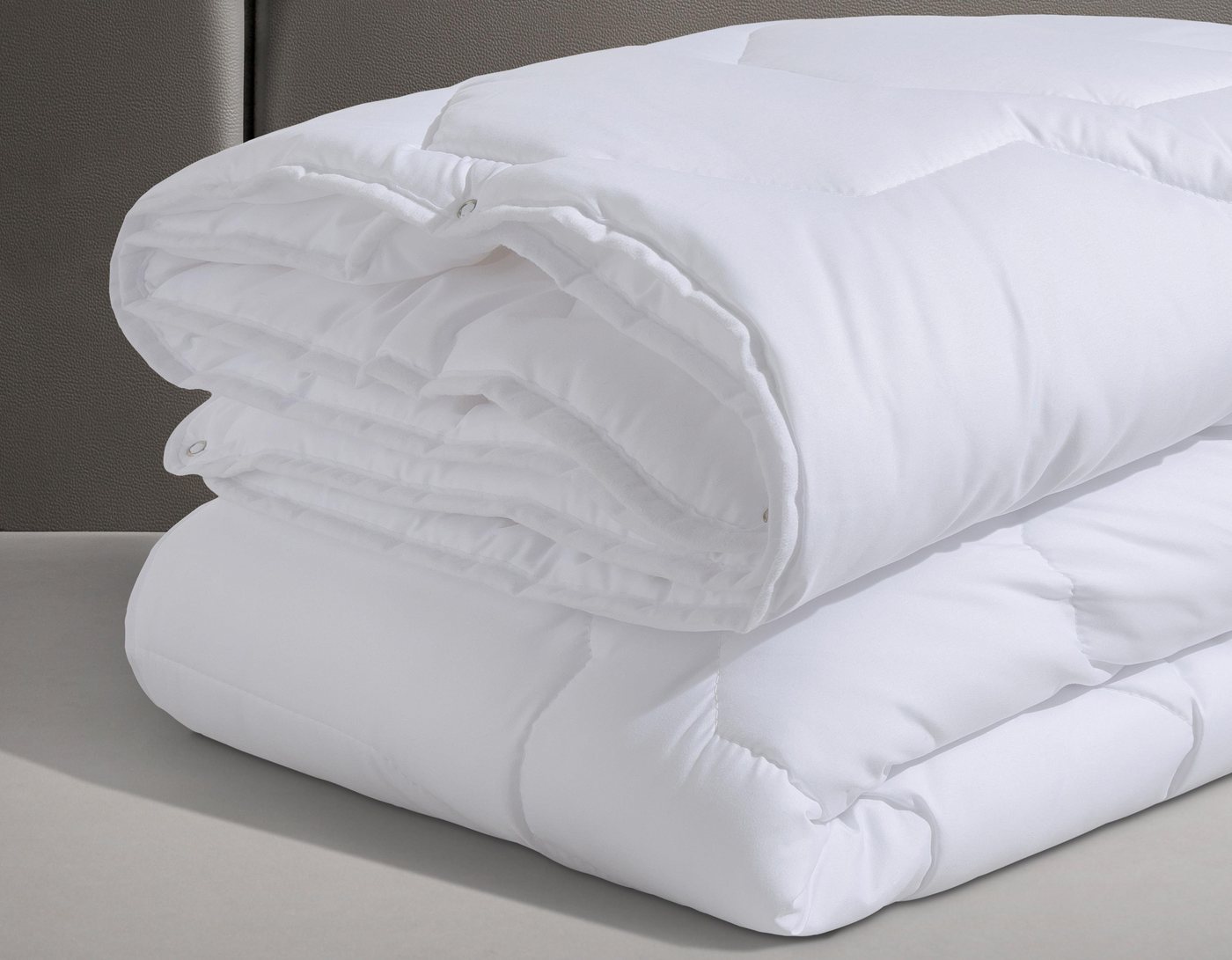 OTTO home Microfaserbettdecke Rike, Bettdecke 135x200 cm, 155x220 cm, Füllung: Polyester, Bezug: Polyester, Bettdecken, Sommer, Winter, 4 Jahreszeiten, Decke ko – Bild 4 von 5