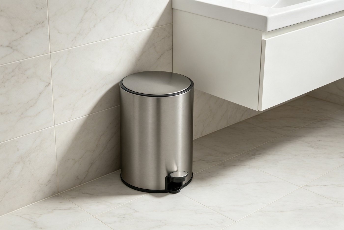 OTTO home Mülleimer in 5 versch. Farben, 5 L, 10 L o. 30 L, Soft Close, Lennu, Abfalleimer, Treteimer für Küche oder Bad, Kosmetikeimer mit verstecktem Griff – Bild 2 von 5