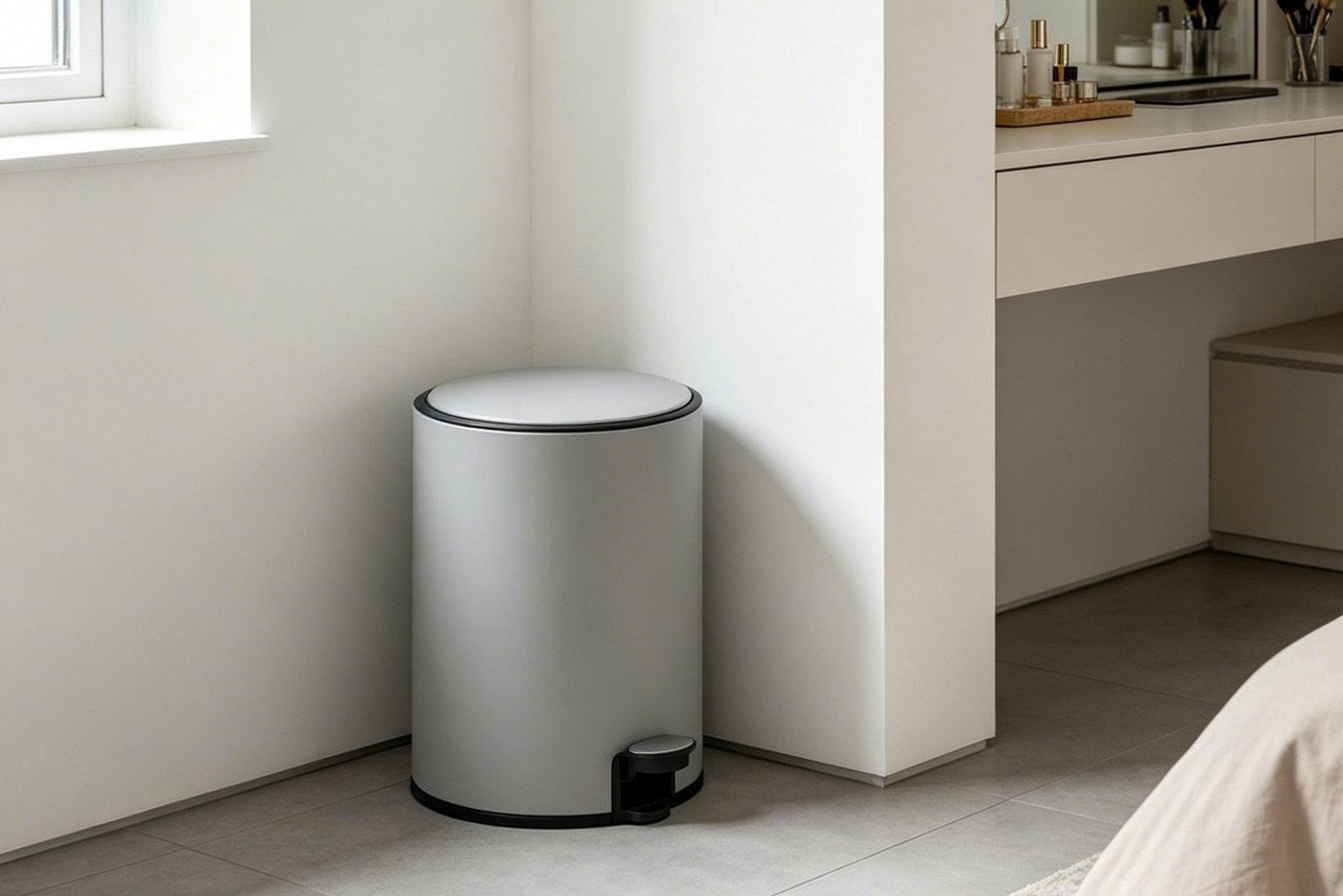 OTTO home Mülleimer in 5 versch. Farben, 5 L, 10 L o. 30 L, Soft Close, Lennu, Abfalleimer, Treteimer für Küche oder Bad, Kosmetikeimer mit verstecktem Griff – Bild 2 von 5