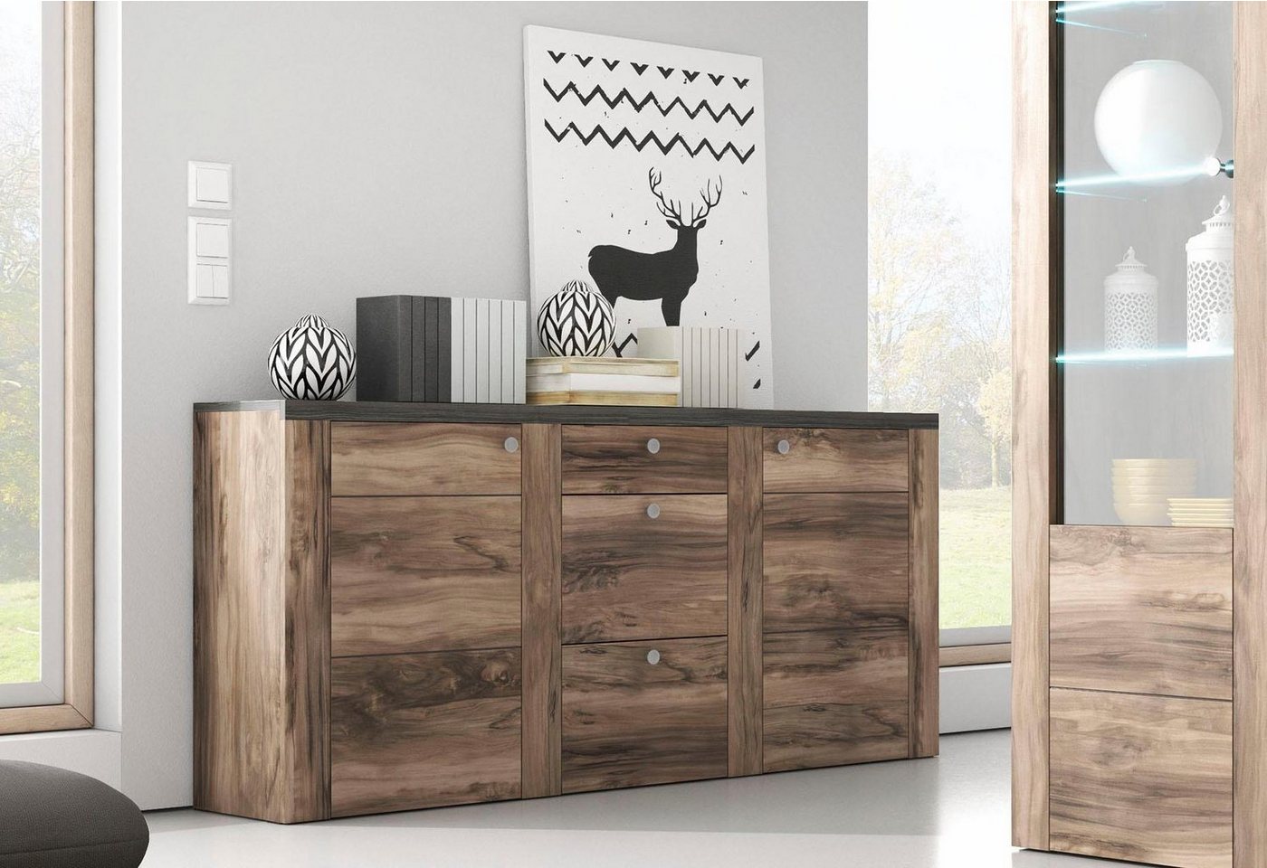 OTTO home Sideboard Larona, zeitlose Kommode mit 2 Türen, 3 Schubkästen, Türkommode, Höhe 84 cm, viel Stauraum, Anrichte mit dekorativer Rahmenoptik – Bild 2 von 5
