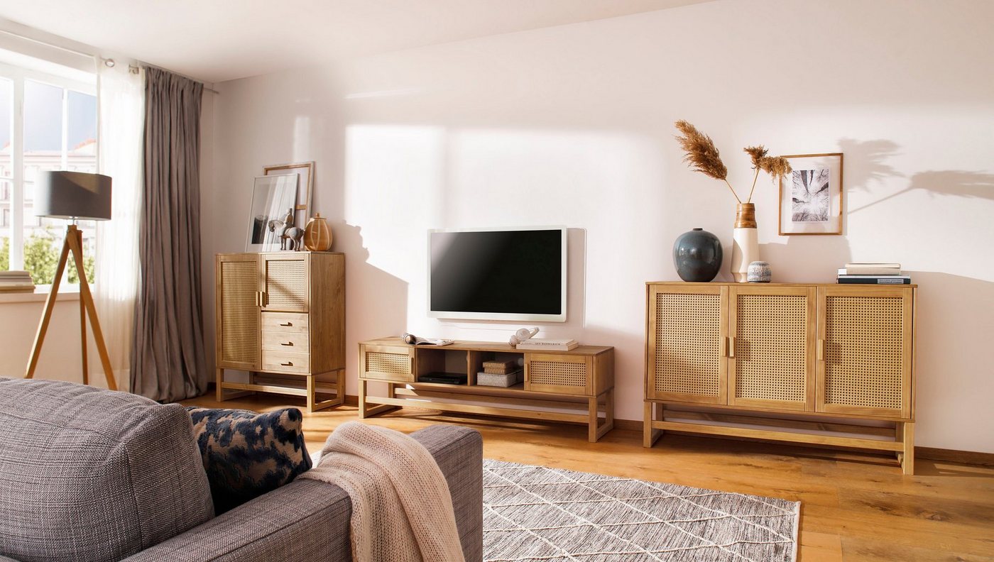 OTTO home Sideboard Linz, Kommode mit Rattangeflecht auf den Türfronten, aus Massivholz – Bild 2 von 5