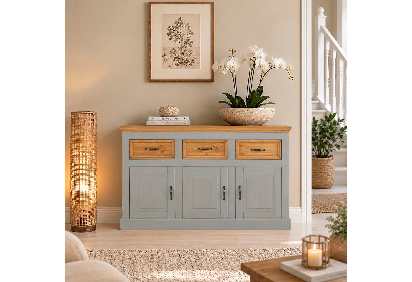OTTO home Sideboard Selma Kommode mit 3 Türen, 3 Schubläden und 6 Fächer, Metallgriffe, aus massivem Kiefernholz, 3 Einlegeböden, mit dekorativer Fräsung – Bild 2 von 5