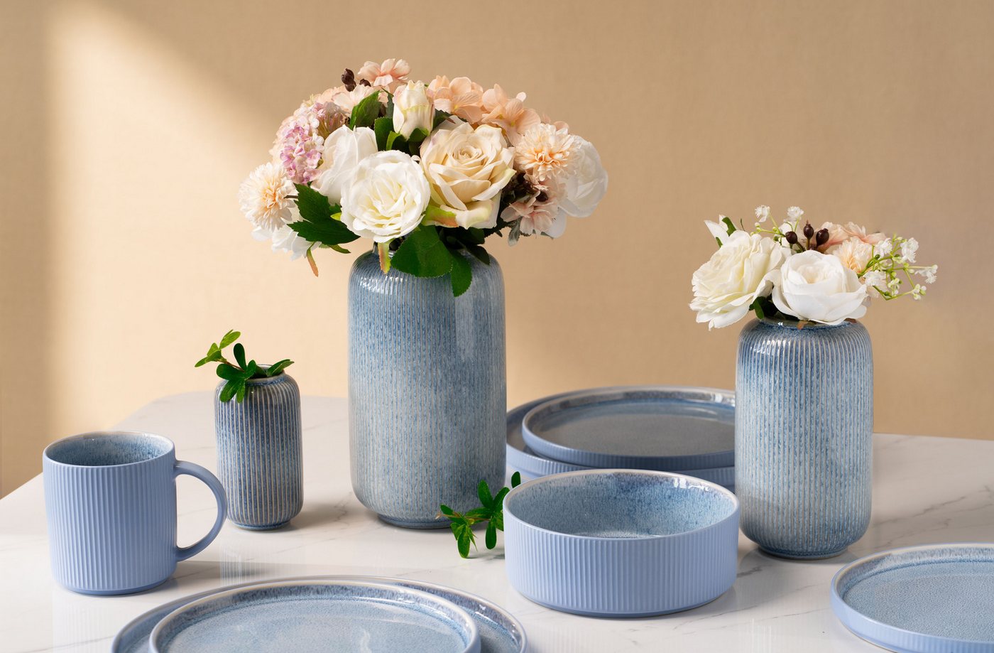 OTTO home Tischvase Ylvii, innen vollständig glasiert und wasserundurchlässig (Set, 3 St., Maße: 12x22cm, 10x18cm und 6,5x12cm, vertikal gerippte Struktur), Vas – Bild 2 von 5
