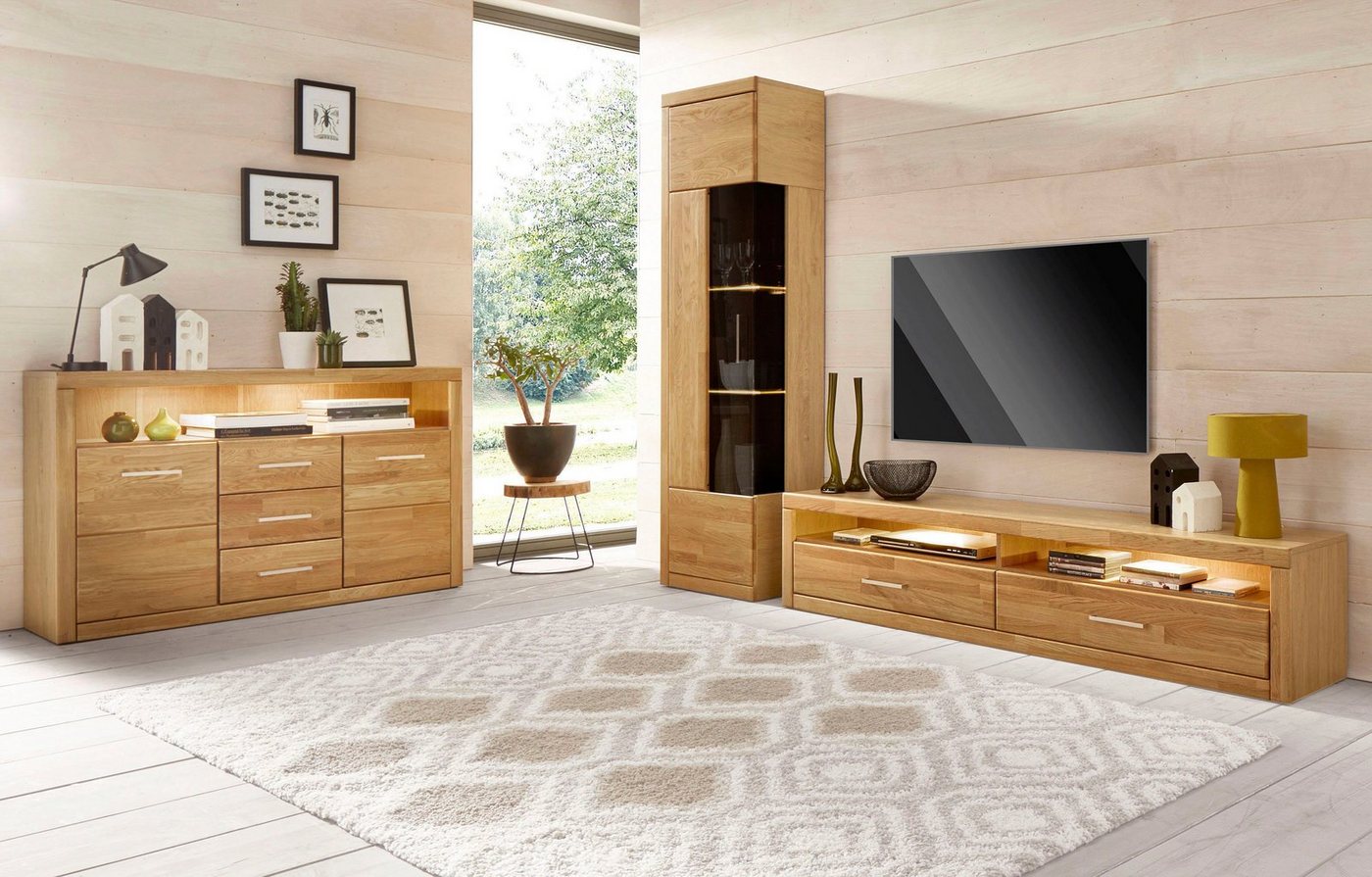 OTTO home Vitrine Ribe,180cm hoch,5 Fächer,2 Glasböden variabel einsetzbar Korpus aus Holzwerkstoff,dunkles gehärtetes Glas, Metall Griffe – Bild 3 von 5